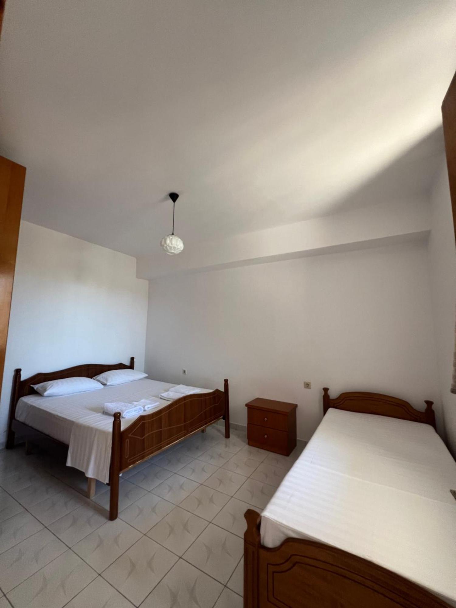 Villa Mirjan Sarandë Eksteriør billede