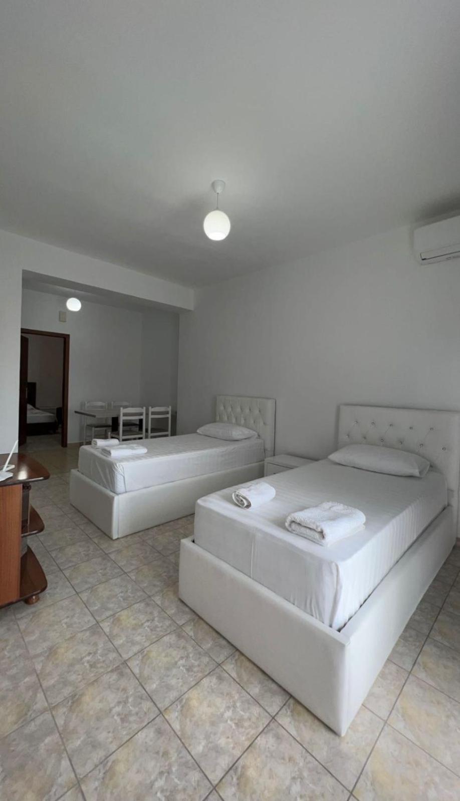 Villa Mirjan Sarandë Eksteriør billede