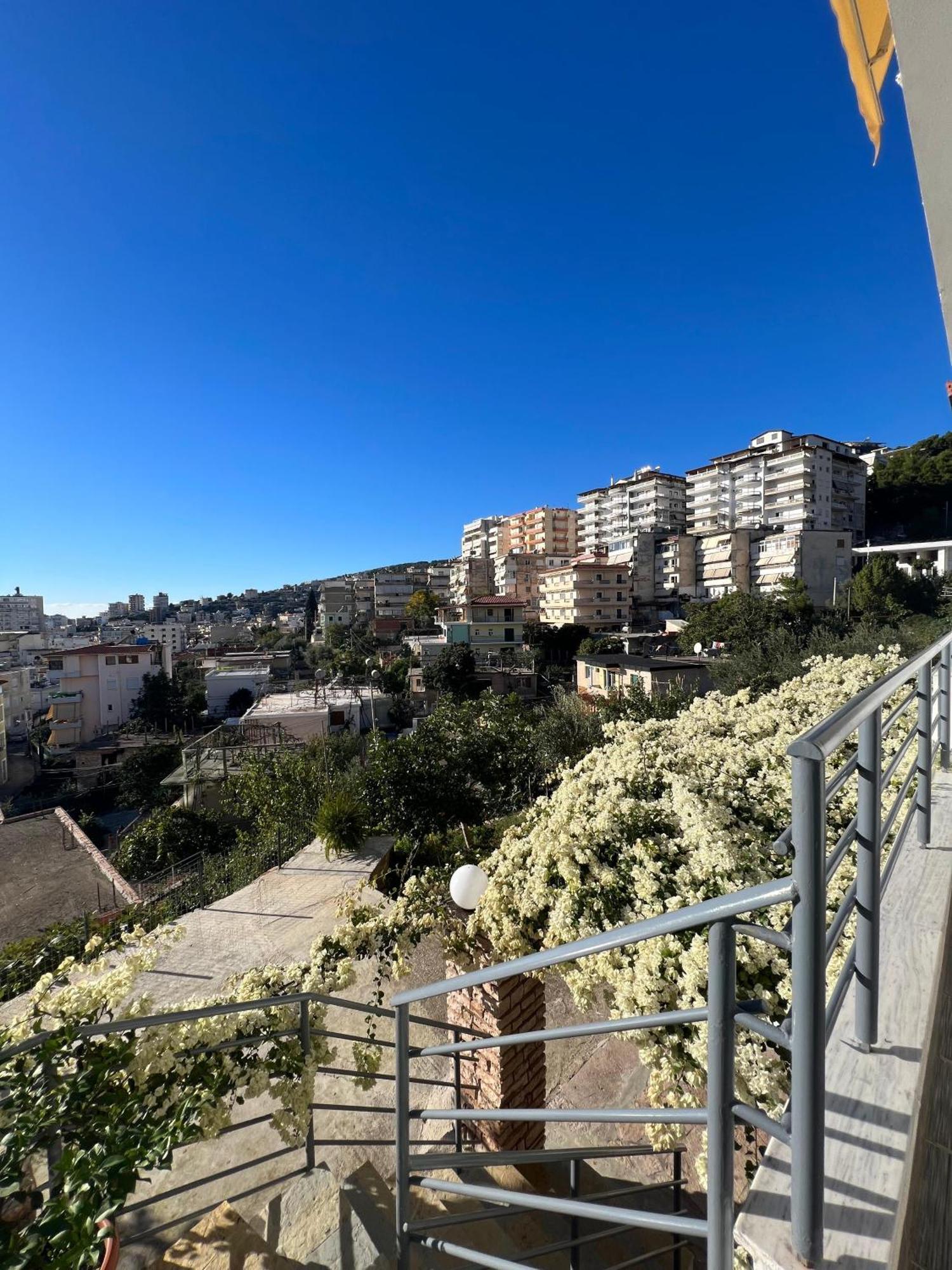 Villa Mirjan Sarandë Eksteriør billede