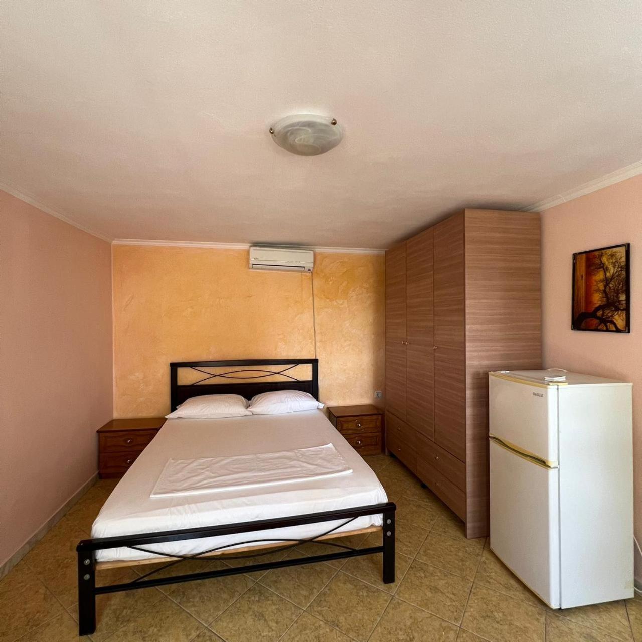 Villa Mirjan Sarandë Eksteriør billede