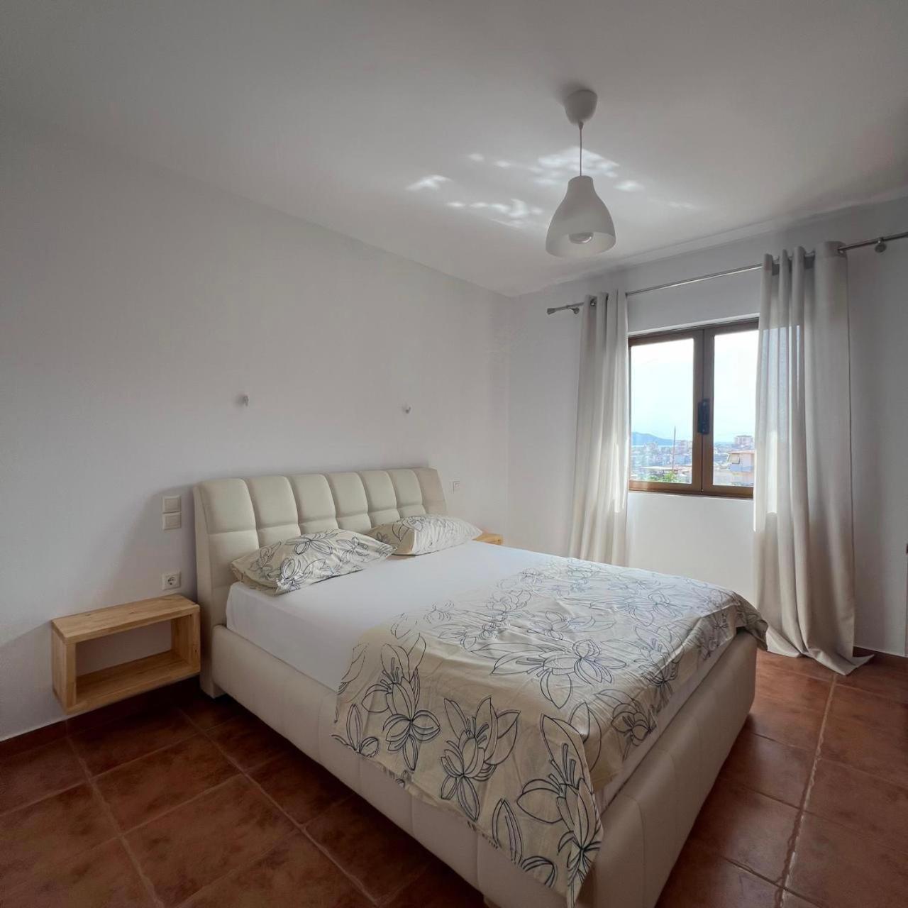 Villa Mirjan Sarandë Eksteriør billede