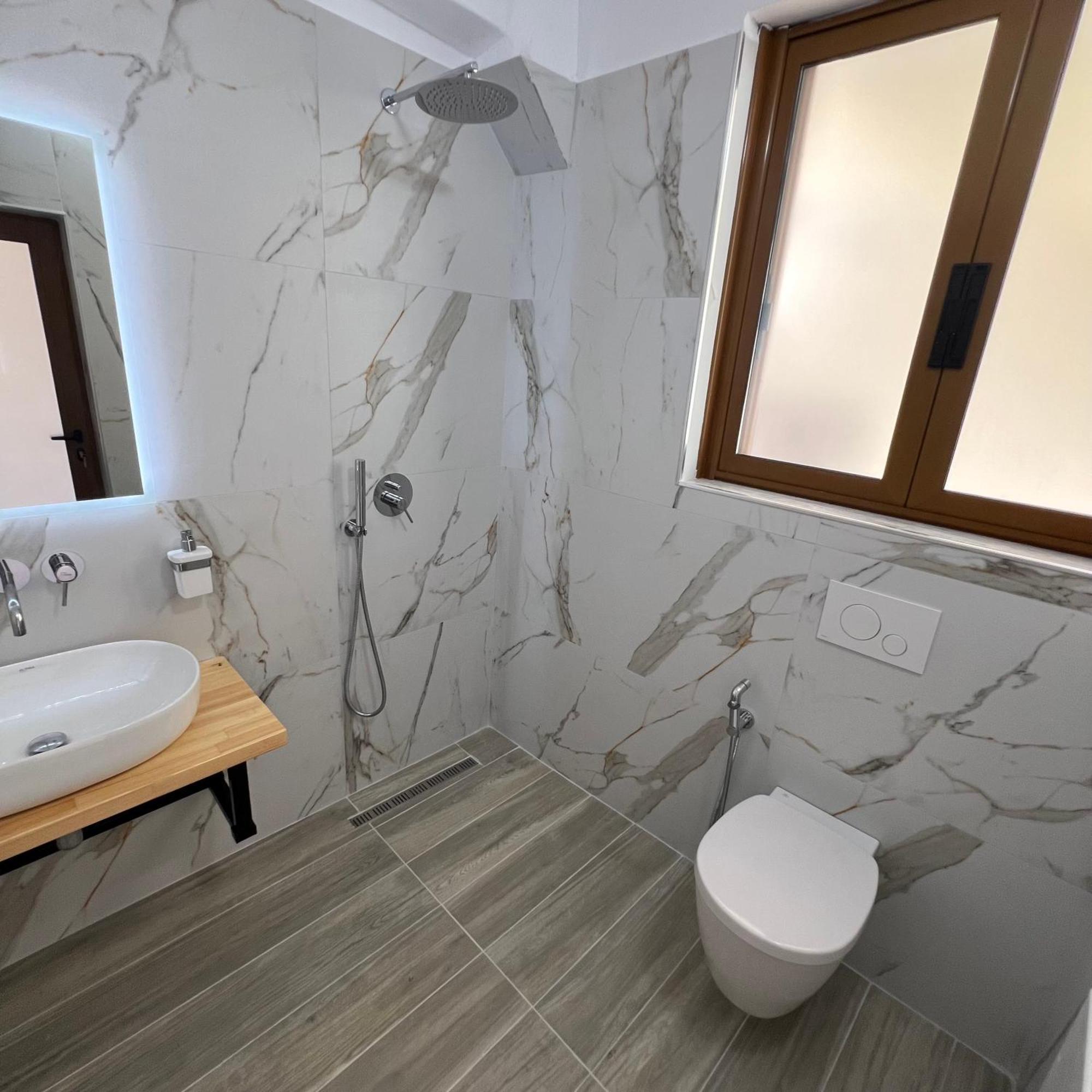 Villa Mirjan Sarandë Eksteriør billede