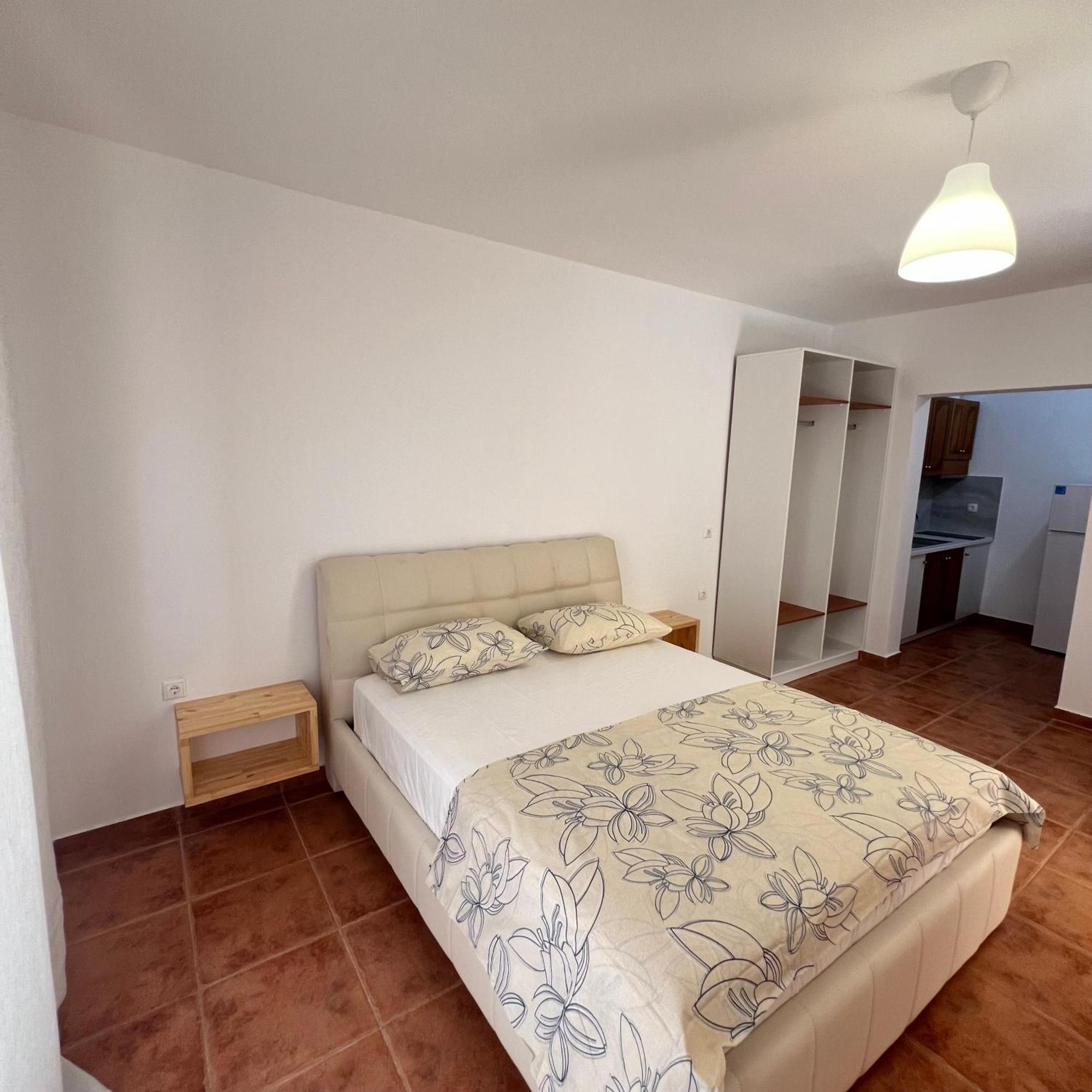 Villa Mirjan Sarandë Eksteriør billede