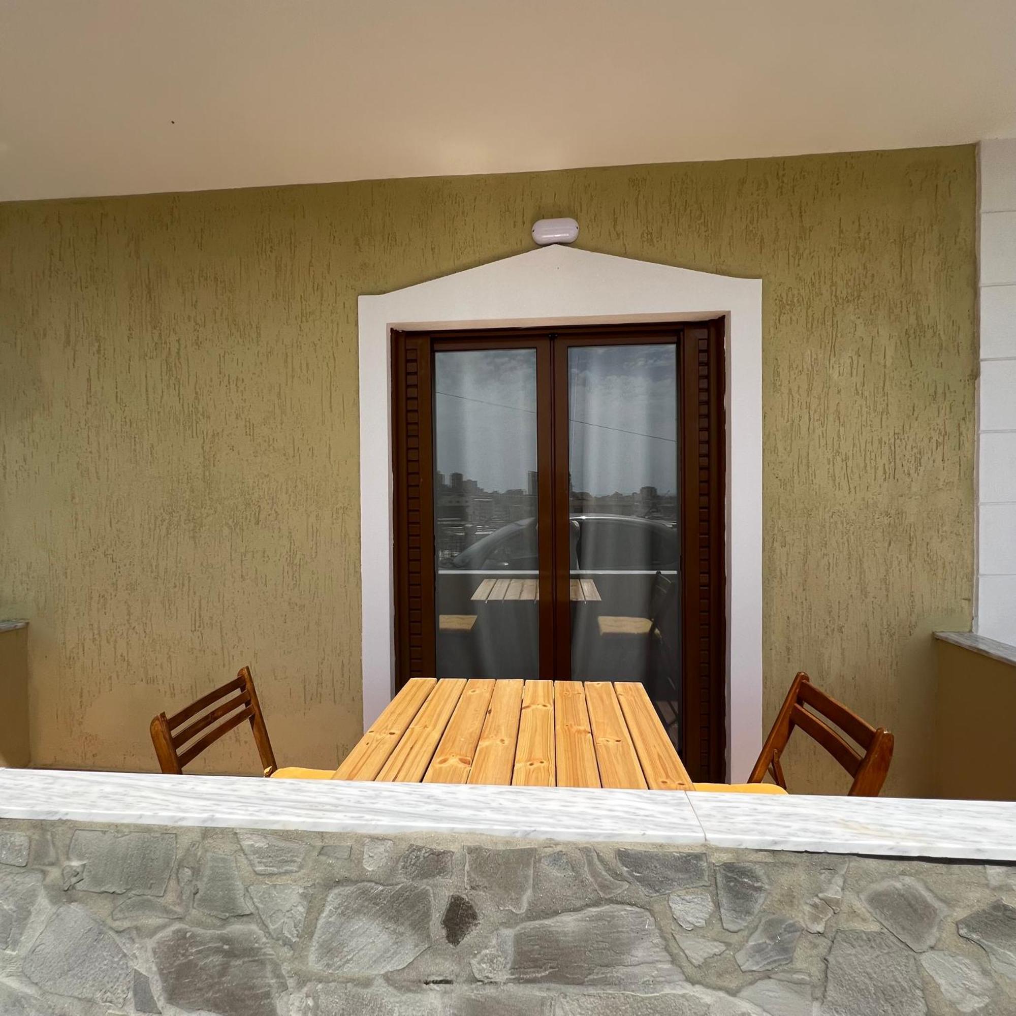 Villa Mirjan Sarandë Eksteriør billede